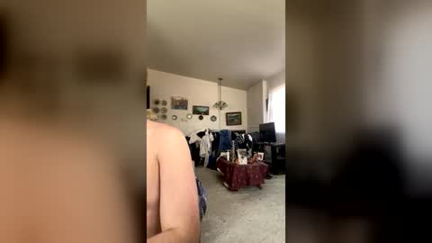 tallhandsomehung69 online show from 07/23/26, 09:24