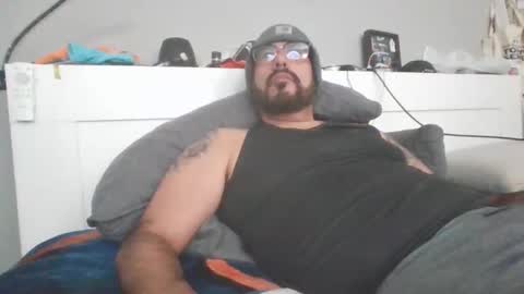 Snapshot of talllatino310 chatting on 02/04/26, 10:15 talllatino310 online show from 02/04/26, 10:15