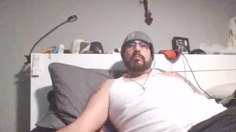 Snapshot of talllatino310 chatting on 02/09/26, 10:19 talllatino310 online show from 02/09/26, 10:19