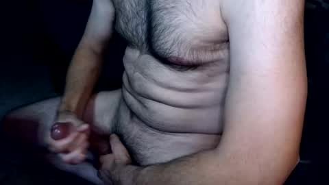 Snapshot of talltannhandsome chatting on 11/15/25, 01:18 talltannhandsome online show from 11/15/25, 01:18