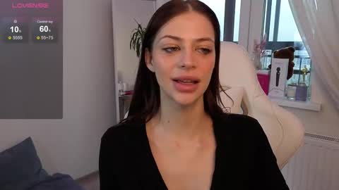 Daria Promisess online show from 11/25/25, 05:07