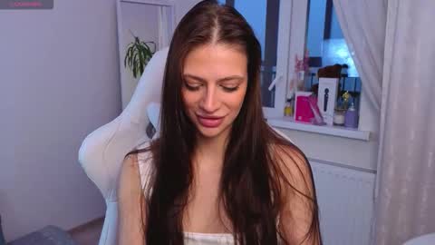 Daria Promisess online show from 11/28/25, 04:26