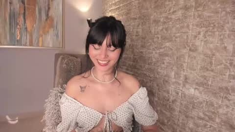 Tami  online show from 02/10/25, 03:32