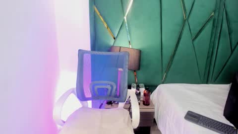 Tamara  online show from 11/07/25, 12:27