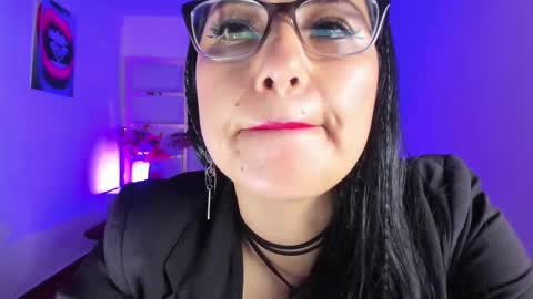 tamara online show from 09/27/25, 08:52