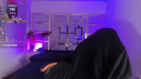 tamara online show from 10/08/25, 05:05