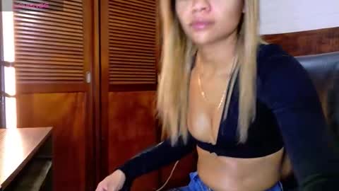    online show from 10/28/25, 09:57