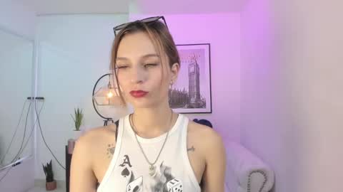 Tamara online show from 12/15/24, 04:18