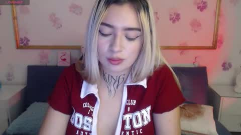 Snapshot of tamara_velezz chatting on 02/09/26, 08:57 Tamara online show from 02/09/26, 08:57