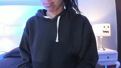 Tamy  online show from 10/28/25, 12:19