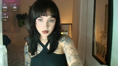 Snapshot of tamaracampell chatting on 05/18/26, 04:57 Cami 3 online show from 05/18/26, 04:57