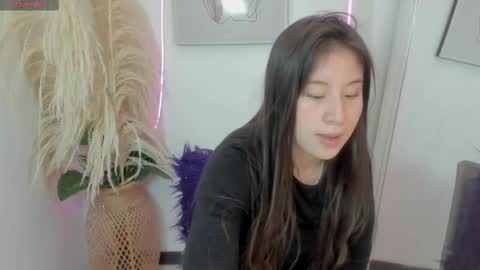 Snapshot of tamarakarter chatting on 11/01/25, 12:40 TAMARA online show from 11/01/25, 12:40