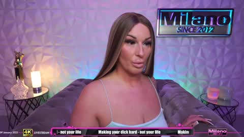 Snapshot of tamaramilano chatting on 01/09/25, 08:55 TamaraMilano online show from 01/09/25, 08:55