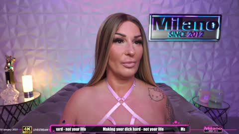 Snapshot of tamaramilano chatting on 01/10/25, 09:23 TamaraMilano online show from 01/10/25, 09:23