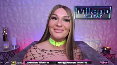 Snapshot of tamaramilano chatting on 02/18/25, 09:43 TamaraMilano online show from 02/18/25, 09:43