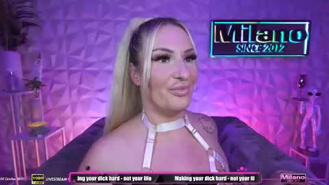 Snapshot of tamaramilano chatting on 10/09/25, 08:23 TamaraMilano online show from 10/09/25, 08:23