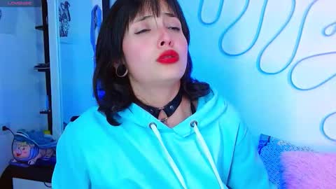 Snapshot of tamararoar chatting on 12/04/25, 10:07 Tamara online show from 12/04/25, 10:07