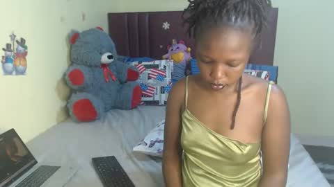 Snapshot of tamela_1 chatting on 10/11/25, 04:44 tamela online show from 10/11/25, 04:44