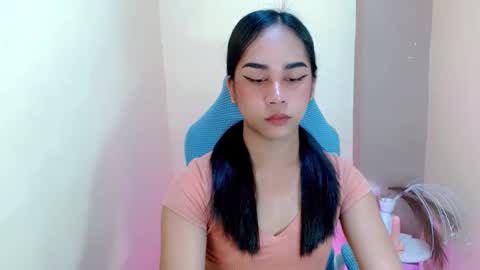 tamera_cummer0969 online show from 05/26/26, 12:39