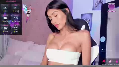 Snapshot of tami_04 chatting on 09/20/25, 06:03 Im Tami online show from 09/20/25, 06:03