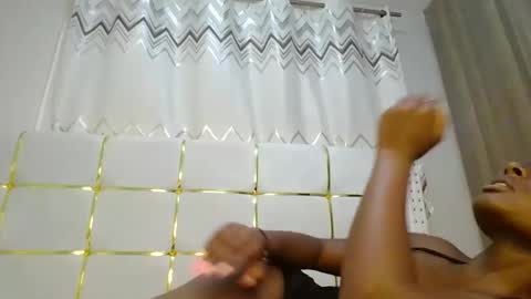 tamia online show from 01/20/25, 06:21