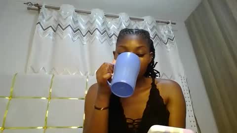 tamia online show from 02/07/25, 07:06
