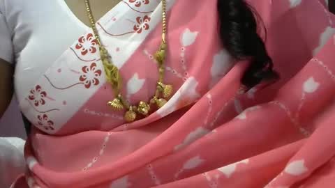 tamil_rathi online show from 11/22/25, 02:10