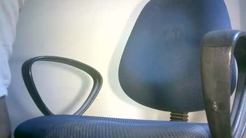Snapshot of tamil_xxx chatting on 10/11/25, 08:02 tamil_xxx online show from 10/11/25, 08:02