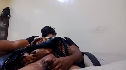 tamilan_da75 online show from 02/17/25, 10:18