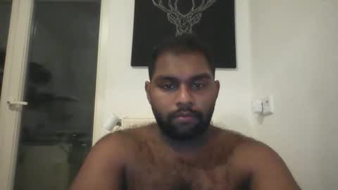 tamilpaiyan09 online show from 02/22/26, 09:02