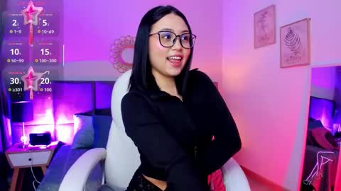 Snapshot of tammy_carterr chatting on 11/04/25, 12:37 Tammy online show from 11/04/25, 12:37