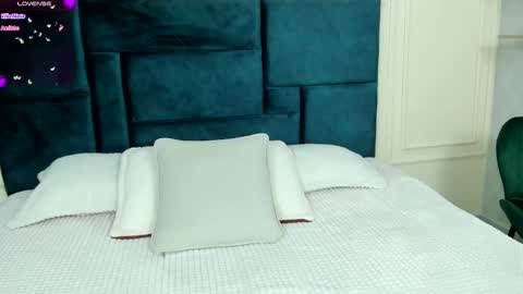 Snapshot of tammylee__ chatting on 02/12/25, 08:07 Salome online show from 02/12/25, 08:07