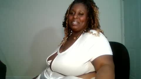 Tamya Jay online show from 02/06/25, 03:20