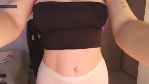 Snapshot of tana_lux chatting on 02/13/26, 06:26 Aytana online show from 02/13/26, 06:26