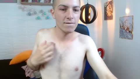 Snapshot of taner_king chatting on 09/19/25, 02:57 TANER online show from 09/19/25, 02:57