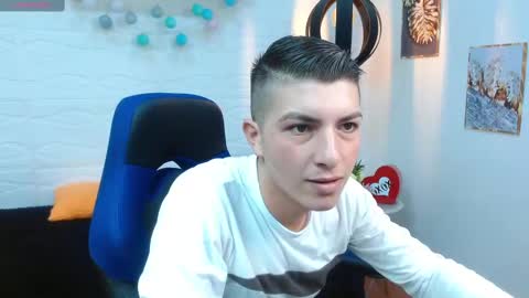 Snapshot of taner_king chatting on 09/20/25, 02:45 TANER online show from 09/20/25, 02:45