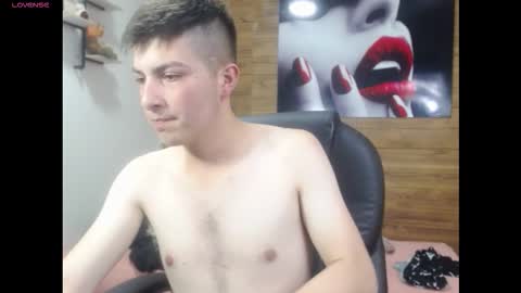 Snapshot of taner_king chatting on 09/24/25, 03:10 TANER online show from 09/24/25, 03:10