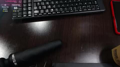 Snapshot of taner_king chatting on 10/12/25, 03:16 TANER online show from 10/12/25, 03:16