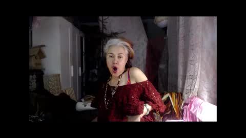 Milena online show from 10/17/25, 01:46