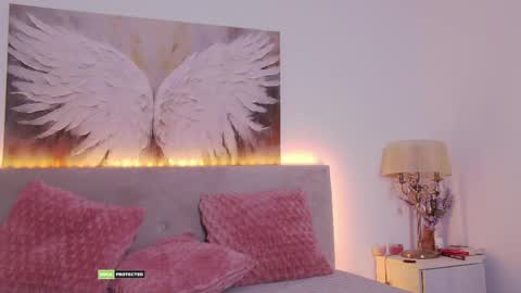 Snapshot of taniaamore chatting on 03/26/26, 07:19 Tania Amore online show from 03/26/26, 07:19