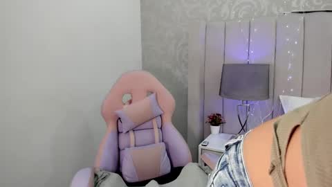 TaniaCarter online show from 02/28/25, 11:58