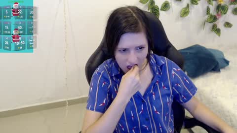 Snapshot of taniadevil_69 chatting on 12/31/24, 03:53 Tania online show from 12/31/24, 03:53