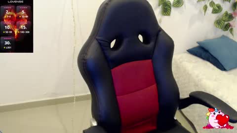 Snapshot of taniadevil_69 chatting on 02/12/25, 04:22 Tania online show from 02/12/25, 04:22