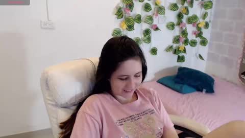 Tania  online show from 11/09/25, 03:10