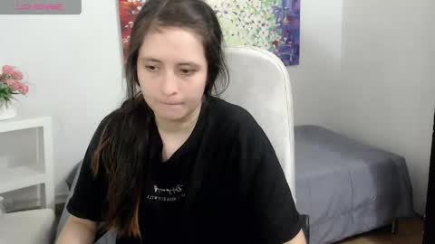 Tania  online show from 05/12/26, 07:00