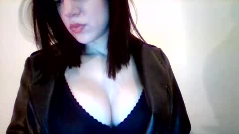 taniatalisha online show from 05/08/26, 10:37