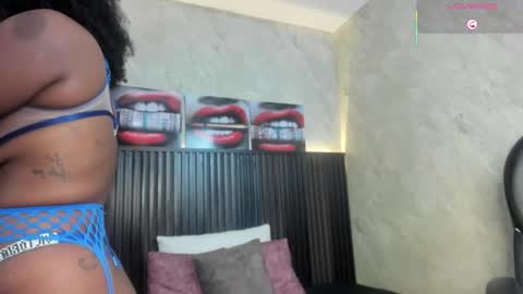Snapshot of tanisha__lux chatting on 01/10/26, 07:04 Tanisha online show from 01/10/26, 07:04