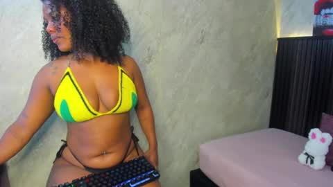 Snapshot of tanisha__lux chatting on 02/09/26, 10:58 Tanisha online show from 02/09/26, 10:58