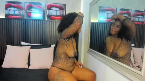 Snapshot of tanisha__lux chatting on 03/09/26, 10:47 Tanisha online show from 03/09/26, 10:47