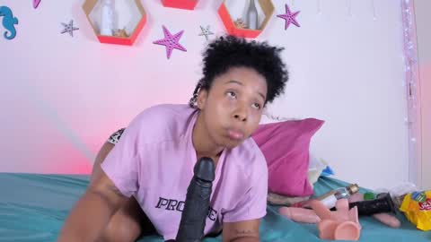 3 Tanisha 3 online show from 12/13/24, 05:43